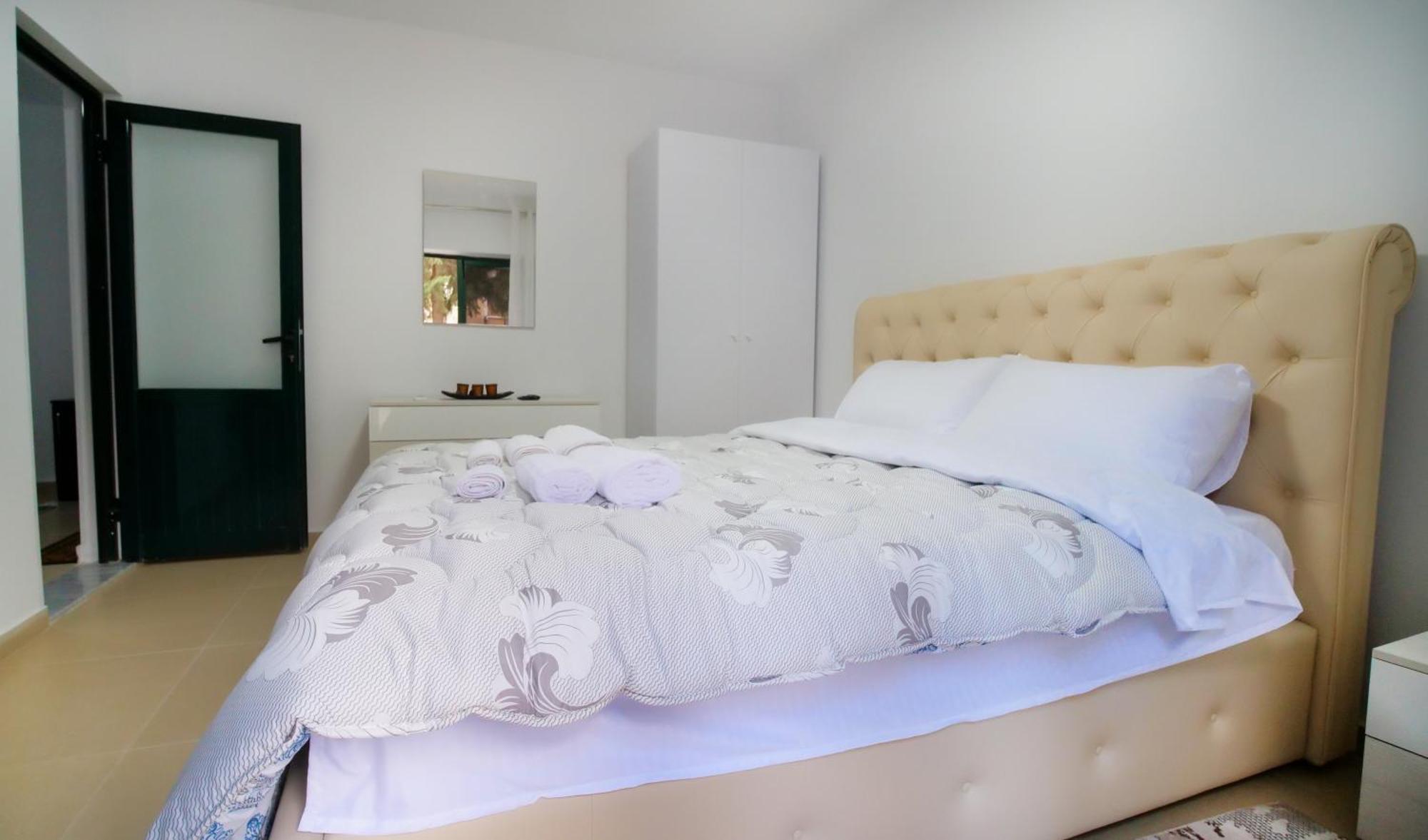 Vista Berat Inn Apartment מראה חיצוני תמונה